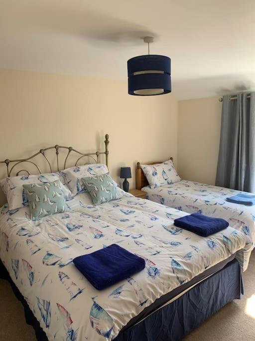Quaint Beachside Cottage Chapel St. Leonards Exterior foto